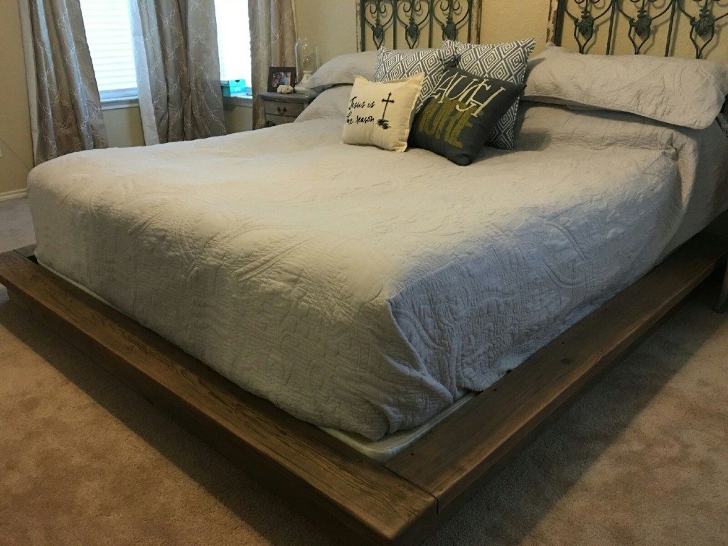 Modern bed 1